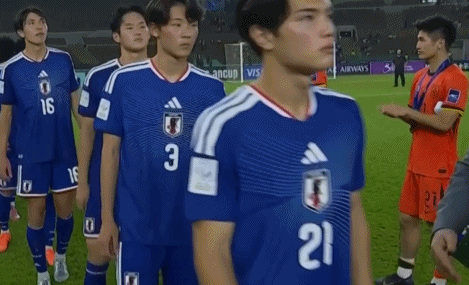 FB体育登录入口-中国U23赛后1举动获日本球迷大赞：中国足球没那么糟糕！