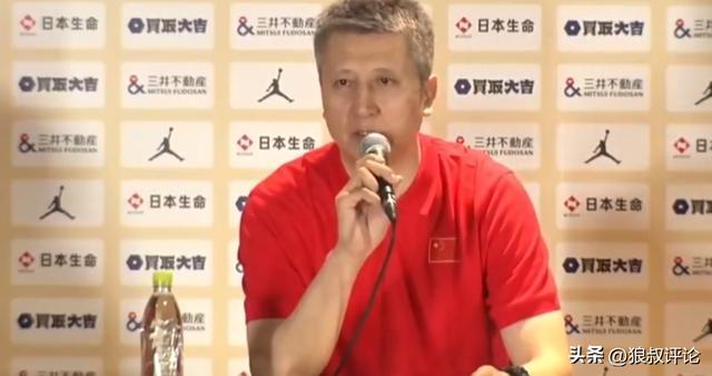 FB体育官方入口-郭士强：中场我和大家强调相信中国男篮，必须做好防守控制对方